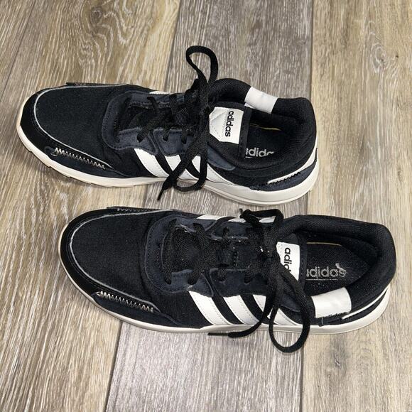 Adidas Womens US Size 7 Retrorun EH1859 Black White Running Sneaker Shoes - Picture 6 of 11